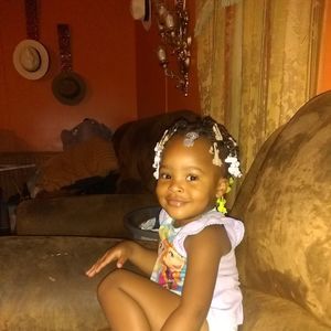 Meet your Posher, Karia